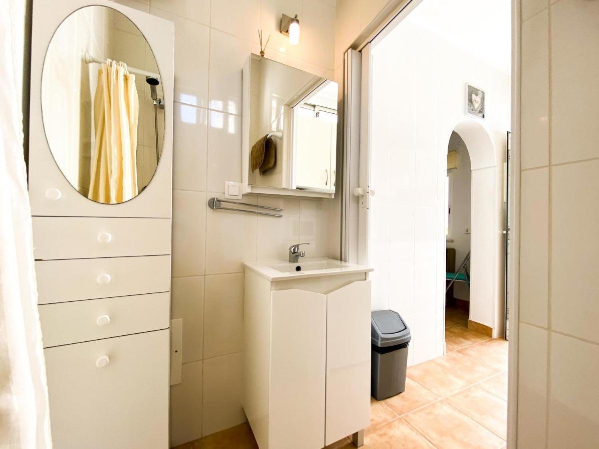 Cozy Studio In #1875 * Lagos
